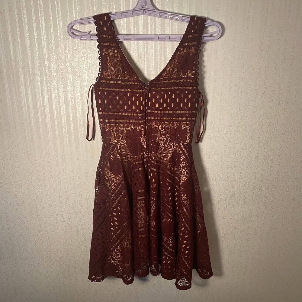 Jodi Kristopher Cocktail‎ Dress Women's Size 1 Maroon Cotton Blend V-Neck - Picture 7 of 11